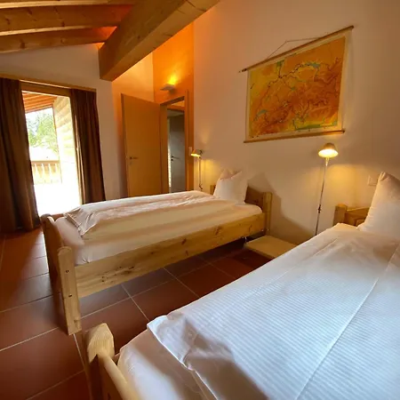 Haus Gaut Langwies By Appartamento