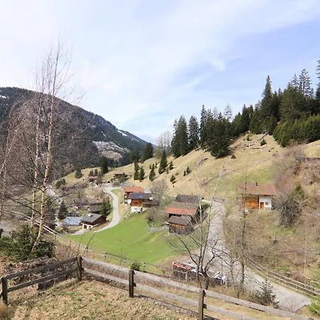 Haus Gaut Langwies By Apartman *